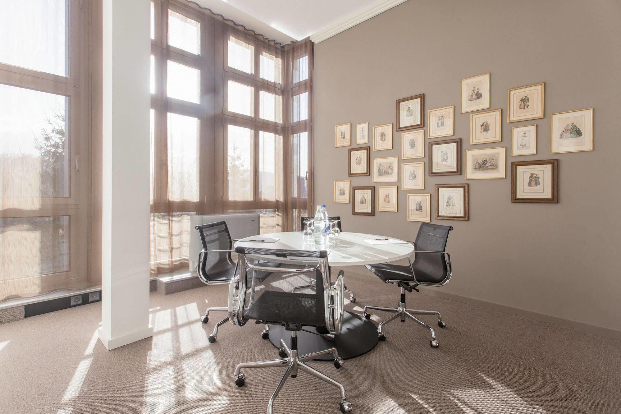 Ema House Hotel Suites Zurich Extérieur photo